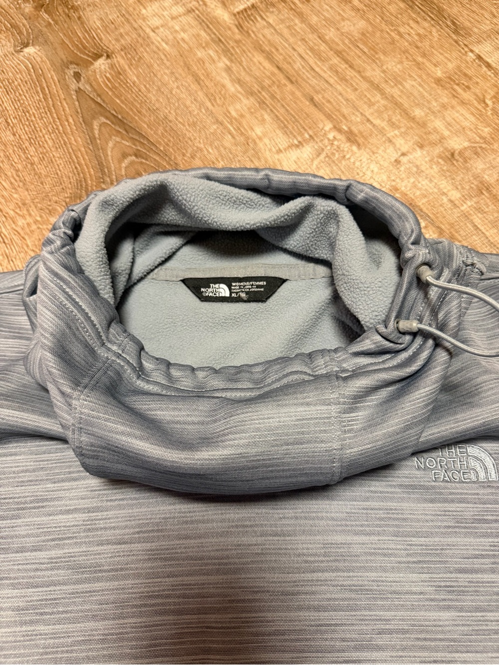 The North Face Women’s XL Gray Heathered Fleece Cowl Neck Quarter Zip Pullover